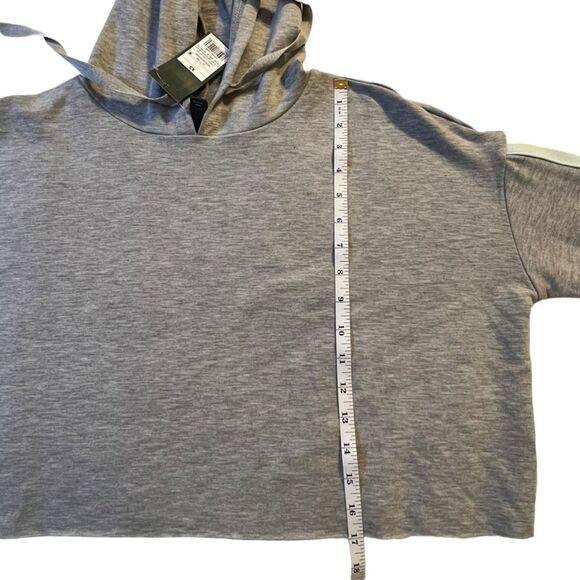 Wild Fable Cropped Hoodie Heather Grey Rainbow Sleeve XS Athleisure Yoga Casual - Picture 6 of 9
